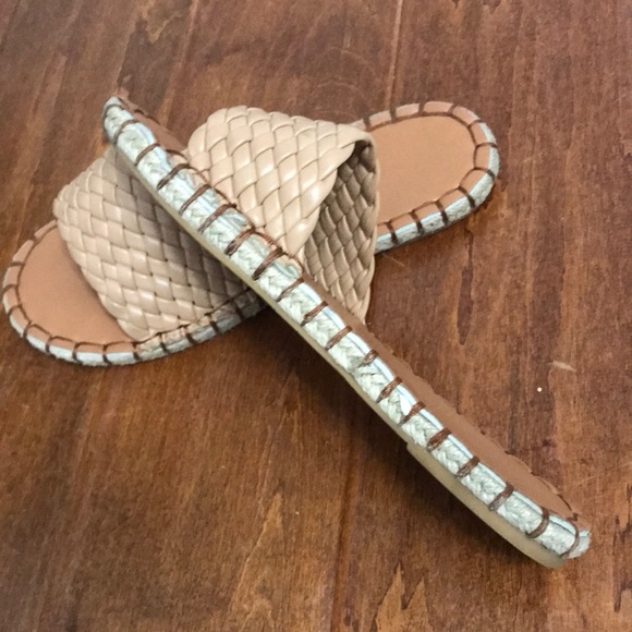 Shein sandals In good condition - Picture 2 of 4